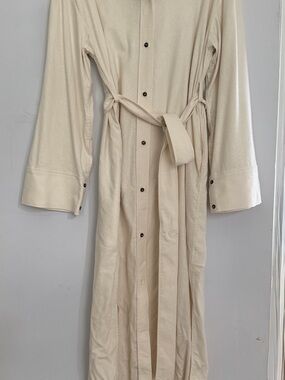 H&M Soft Cream Button-Up Shirt